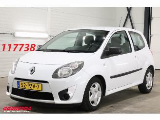 occasion passenger cars Renault Twingo 1.5 dCi Authentique Radio/CD AHK 2011/4