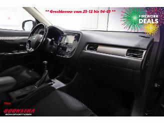 Mitsubishi Outlander 2.2 DI-D Intense Clima Cruise Camera Bluetooth AHK 184.136 km! picture 8