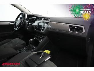 Volkswagen Touran 1.6 TDI DSG Business R LED ACC ErgoComf. Navi SHZ Camera AHK picture 5