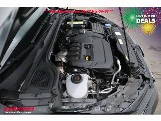 Volkswagen Golf 1.5 eTSI DSG R-Line LED ACC Virtual Navi Camera LRHZ picture 8