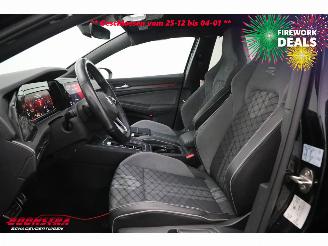 Volkswagen Golf 1.5 eTSI DSG R-Line LED ACC Virtual Navi Camera LRHZ picture 14