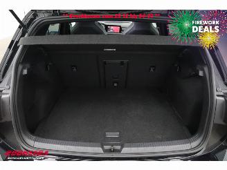 Volkswagen Golf 1.5 eTSI DSG R-Line LED ACC Virtual Navi Camera LRHZ picture 24