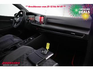 Volkswagen Golf 1.5 eTSI DSG R-Line LED ACC Virtual Navi Camera LRHZ picture 11