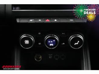 Renault Clio 1.0 TCe Intens LED Navi Clima Cruise PDC picture 25