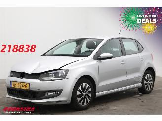 krockskadad bil auto Volkswagen Polo 1.0 BlueMotion Edition Navi Clima Cruise PDC 2016/3