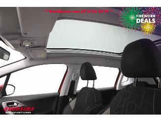 Peugeot 2008 1.2 PureTech Active Pano Navi Airco Cruise PDC 77.152 km! picture 18