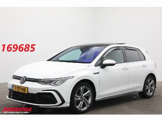 Unfallwagen Volkswagen Golf 1.5 eTSI DSG R-Line Virtual ACC Navi Camera LRHZ 2023/3