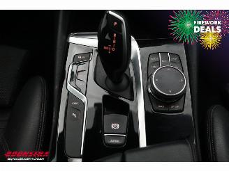 BMW 5-serie 530e iPerformance WASSER SportLine Schuifdak LED ACC SHZ PDC picture 22