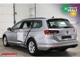 Volkswagen Passat Variant 2.0 TDI DSG Business Navi Clima Cruise Camera SHZ AHK 40.799 km! picture 4
