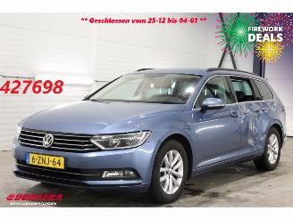 krockskadad bil auto Volkswagen Passat Variant 1.6 TDI Comfortline Clima Cruise SHZ PDC AHK 2015/2