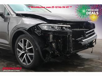 Volkswagen Touareg 3.0 TDI Aut. 4WD Elegance Pano LED ACC Leder Memory Massage Ventilatie AHK picture 6