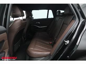 BMW 3-serie Touring 318i M-Sport LED Leder Navi Clima Cruise Camera SHZ picture 16