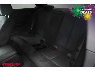 BMW 2-serie Coupé M240i Executive BiXenon Navi Clima Cruise SHZ PDC 147.428 km! picture 13