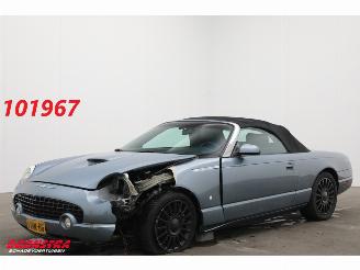 krockskadad bil auto Ford Gran Move 3.9 V8 30th Anniversary Leder Cruise SHZ 2004/10