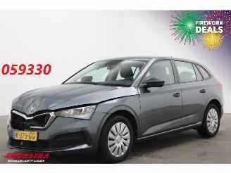 Auto incidentate Skoda Scala 1.0 TSI Active Bluetooth Airco Cruise 76.201 km! 2020/12