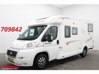 krockskadad bil camper Rapido  643F 2.3 MJ Luifel Solar Fietsendrager Dwarsbed 2010/3