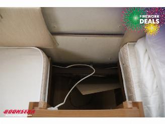 Kabe  Ametist 560 GLE Solar Mover Single Beds picture 11