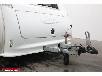 Kabe  Ametist 560 GLE Solar Mover Single Beds picture 28