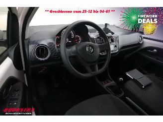 Volkswagen Up! 1.0 BMT move up! Airco Bluetooth 49.259 km! picture 17
