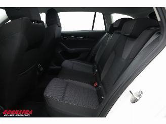 Skoda Octavia Combi 1.0 e-TSI DSG Business Edition Virtual Navi Clima Cruise Camera picture 19
