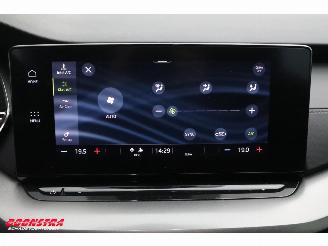 Skoda Octavia Combi 1.0 e-TSI DSG Business Edition Virtual Navi Clima Cruise Camera picture 27