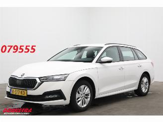 škoda osobní automobily Skoda Octavia Combi 1.0 e-TSI DSG Business Edition Virtual Navi Clima Cruise Camera 2021/1