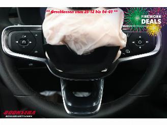 Volvo XC40 Single Motor Extended Range Plus 82 kWh LED ACC Camera SHZ PDC picture 17