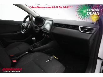 Renault Clio 1.0 TCe 90 Equilibre Navi Airco Cruise PDC 57.608 km! picture 12