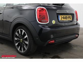 Mini Cooper SE Electric Yours 33 kWh Pano LED HUD H/K Leder SHZ Camera 60.571 km! picture 5