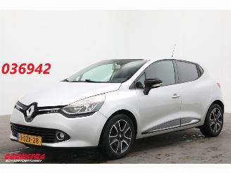 Avarii autoturisme Renault Clio 0.9 TCe Expression Navi Airco Cruise PDC 2013/12