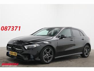 Schadeauto Mercedes A-klasse 180 7G-Tronic AMG Pano LED Memory Camera SHZ PDC 44.549 km! 2021/1