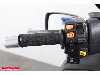 Suzuki  AN 650 Burgman Executive Heizgriffe SHZ 30.652 km! picture 13