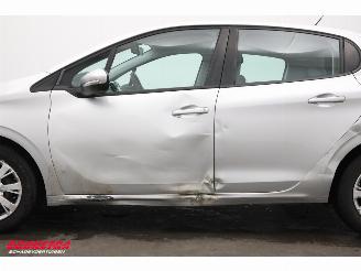 Peugeot 208 1.2 PureTech Active Navi Airco Cruise PDC 139.685 km! picture 6