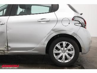 Peugeot 208 1.2 PureTech Active Navi Airco Cruise PDC 139.685 km! picture 8