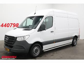 Käytettyjen commercial vehicles Mercedes Sprinter 211 CDI L2-H1 FWD Airco AHK 135.430 km! 2022/3