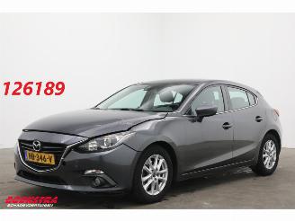 Unfallwagen Mazda 3 2.0 TS Navi Clima Cruise PDC AHK 143.954 km! 2015/9