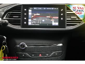 Peugeot 308 SW 1.2 PureTech Active Pano Navi Clima Cruise PDC AHK picture 7