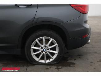 BMW X1 sDrive20i Aut. Executive Navi Clima Cruise PDC AHK 54.504 km! picture 13