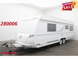 skadebil caravan Tabbert  Puccini 685 DF Tandemasser Dakairco Queens Bed Rondzit 2026
