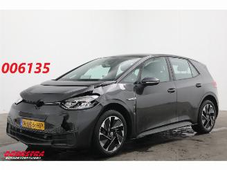 Vaurioauto  passenger cars Volkswagen ID.3 Pro 58 kWh LED ACC Apple/Android LRHZ SHZ 2021/10