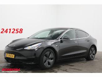 krockskadad bil auto Tesla Model 3 Long Range AWD 75 kWh Pano LED ACC Leder SHZ 2019/3