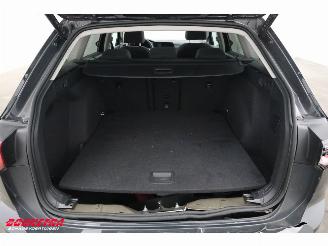 Volkswagen Golf Variant 2.0 TDI DSG Style Pano LED ACC ErgoComf. HUD Camera LRHZ picture 35