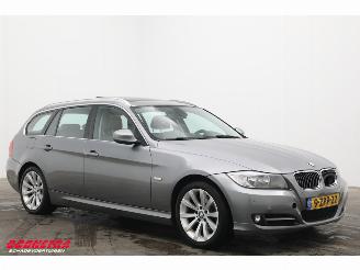 BMW 3-serie Touring 320i Luxury Line Pano Leder Navi Clima Cruise SHZ PDC picture 2