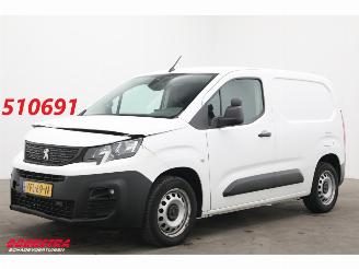 krockskadad bil bedrijf Peugeot Partner 1.5 BlueHDI Aut. Premium Bluetooth Airco Cruise PDC 2020/4