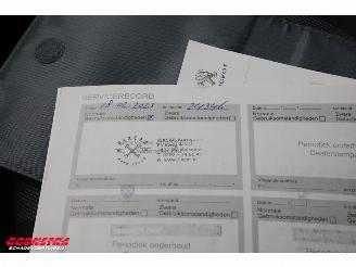 Peugeot 108 1.0 e-VTi Allure TOP! Schuifdak Clima Cruise Camera 34.304 km! picture 25