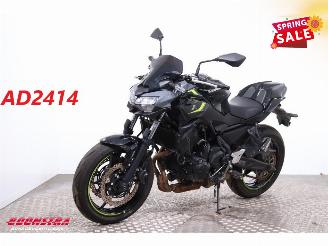 dañado motos Kawasaki Z 650 ABS LED 2.559 km!! 2024/10