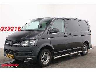 Vaurioauto  commercial vehicles Volkswagen Transporter 2.0 TDI 150 PK DSG Marge Hondenvervoer Hundetransport 2X Schuifdeur Navi Airco Cruise PDC AHK 2017/2