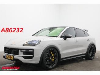 Schadeauto Porsche Cayenne 4.0 Turbo GT E-Hybrid PCCB Sport Chrono PDLS+ HUD Burmester HUD 360° 2024/3