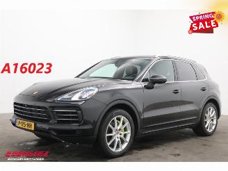 Damaged car Porsche Cayenne 3.0 E-Hybrid Sport Chrono Pano LED Memory 360° Bose AHK 2022/3