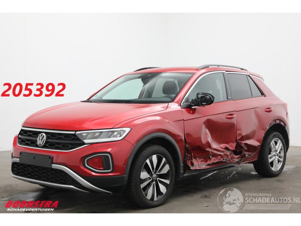 Volkswagen T-Roc 1.5 TSI DSG Life LED Navi Clima SHZ PDC 22.683 km!